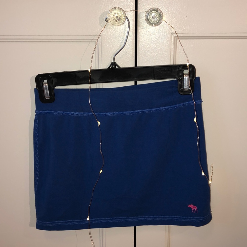 TIGHT BLUE MINI SKIRT